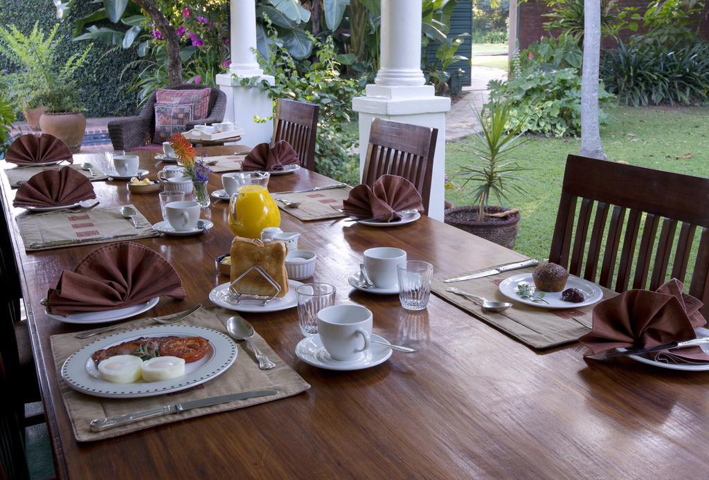 York Lodge Harare Esterno foto